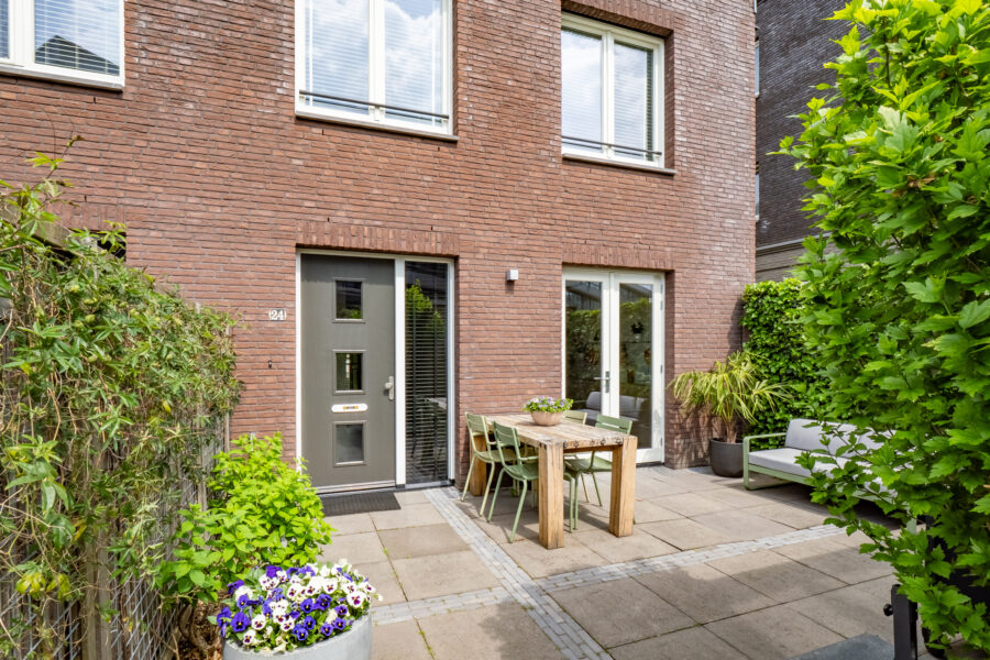 Afbeelding voor Dr. R. van Lutterveltstraat 24